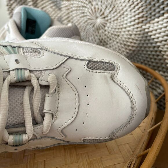 Vionic Walker Classic White Aqua Leather Walking Shoes Size 8.5 - Picture 6 of 14